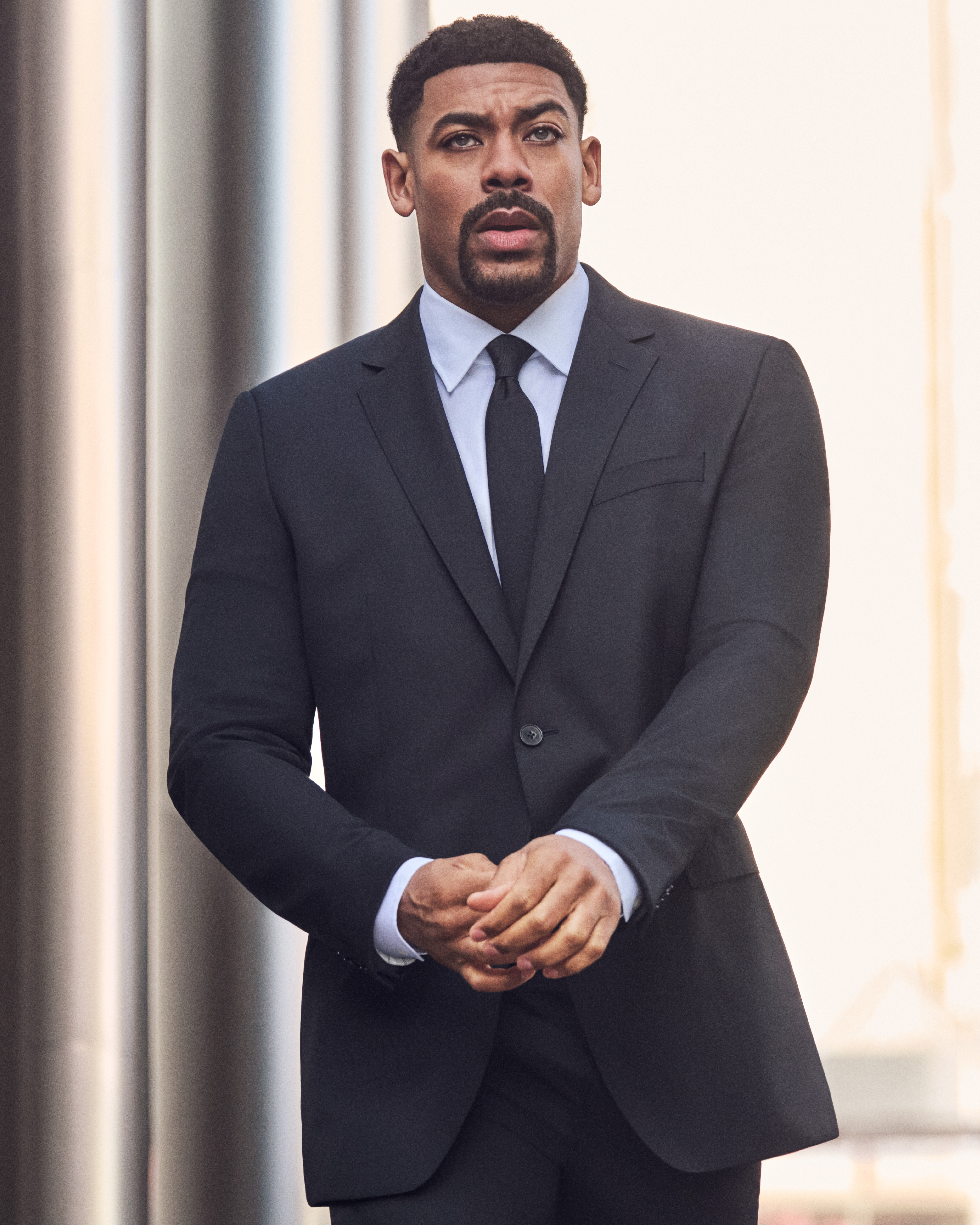 BOSS_Brand_Campaign_Tailoring_WI26_Grace_Carousel_AD_1080x1350_M_T2.jpg