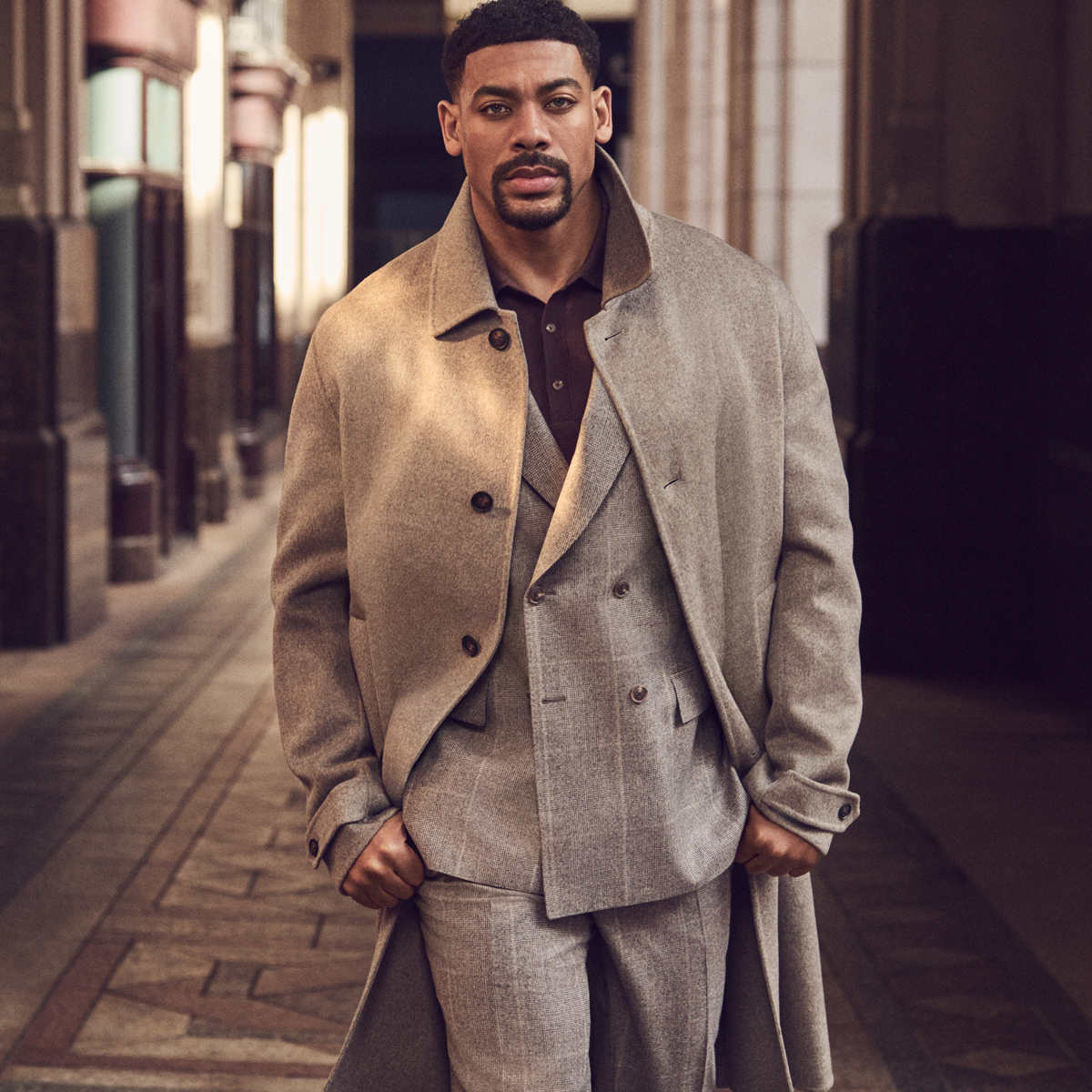 11325-009_s_boss-brand-campaign-tailoring---wi26_boss-global-campaign-aaron-look3-hero-001_web_1200x1200_v1.jpg